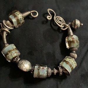 Artisan bracelet